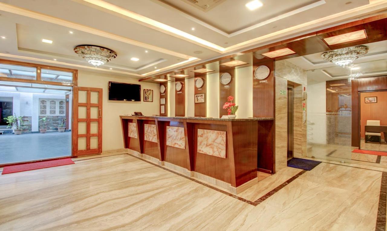 העיר בנגלור Treebo The Sai Leela Suites R T Nagar מראה חיצוני תמונה