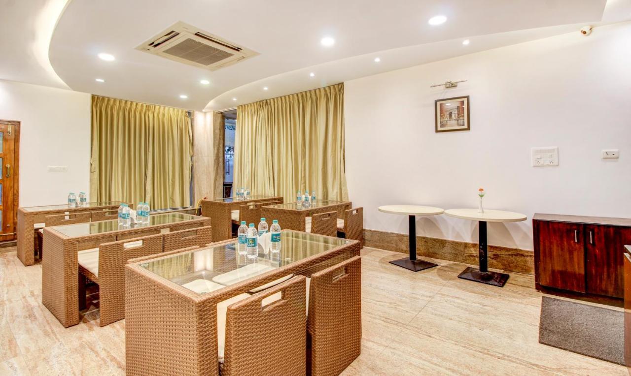 העיר בנגלור Treebo The Sai Leela Suites R T Nagar מראה חיצוני תמונה