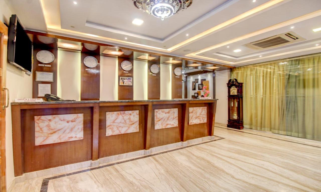 העיר בנגלור Treebo The Sai Leela Suites R T Nagar מראה חיצוני תמונה
