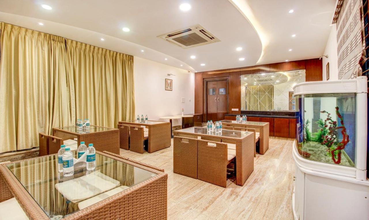 העיר בנגלור Treebo The Sai Leela Suites R T Nagar מראה חיצוני תמונה