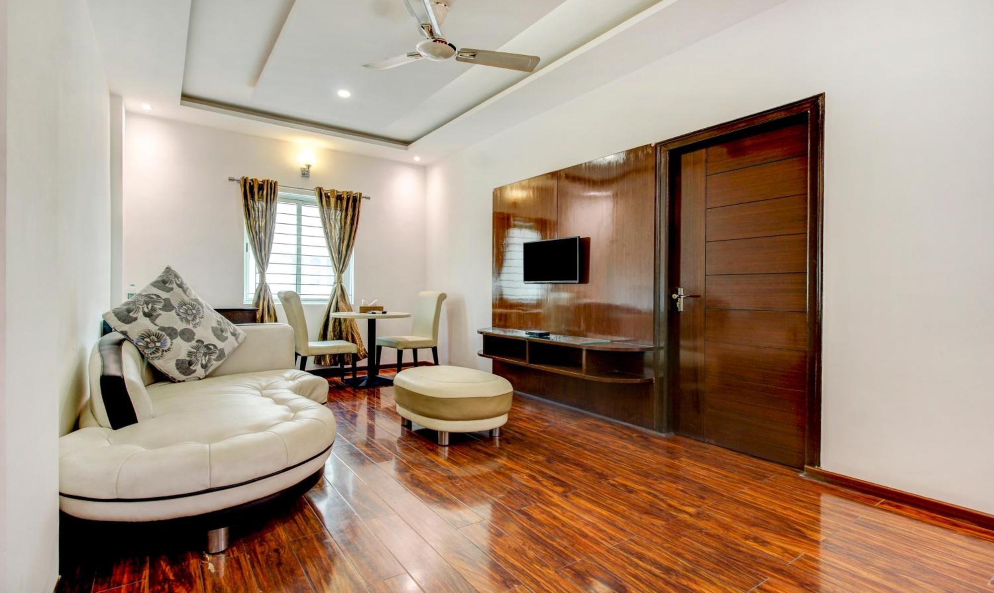 העיר בנגלור Treebo The Sai Leela Suites R T Nagar מראה חיצוני תמונה